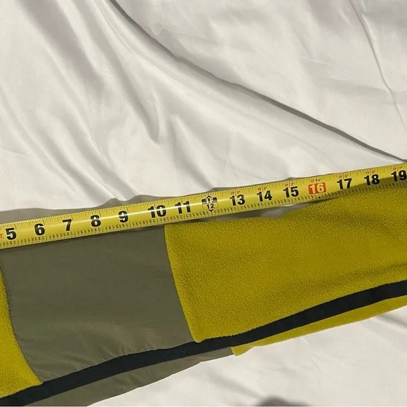 Adidas Terrex UTL HZ TOP- Cordura pullover Fleece. Size SMALL- NWT- UNISEX - Picture 10 of 10